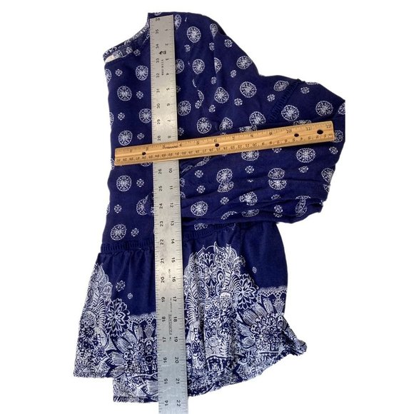 Wild Blue Sadie Robertson Navy Blouse Boho Long Sleeve Pleated Peplum M B38 - Picture 4 of 7